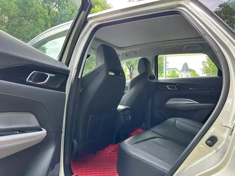 Changan Oushang Z6 2023 Blue Whale 1.5T DCT Smart Edition — миниатюра 14