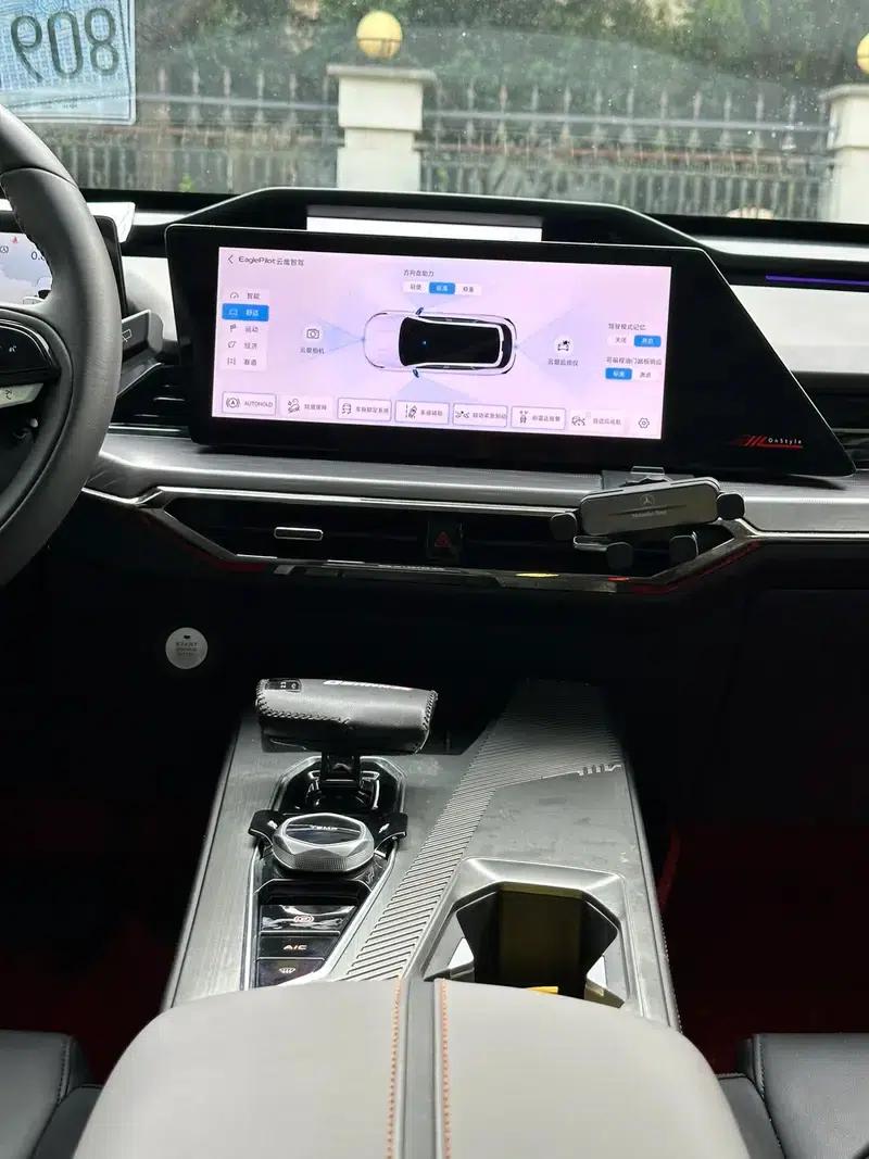 Changan Oushang Z6 2023 Blue Whale 1.5T DCT Smart Edition — миниатюра 8