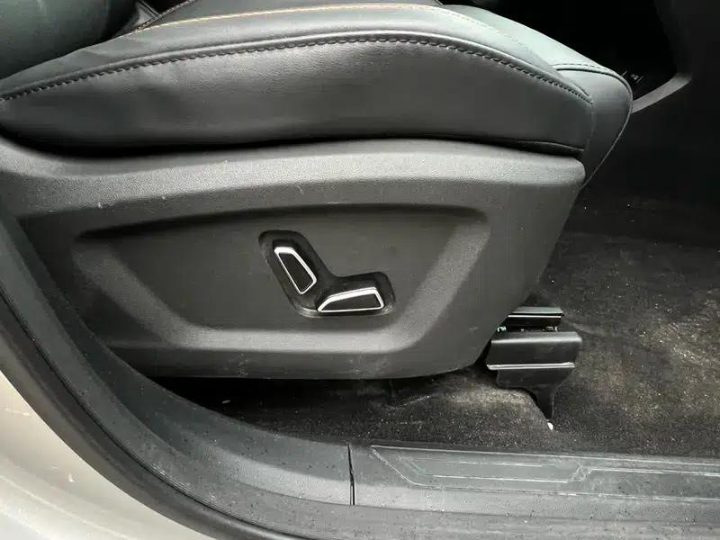 Changan Oushang Z6 2022 Blue Whale 1.5T DCT Smart Edition — миниатюра 26