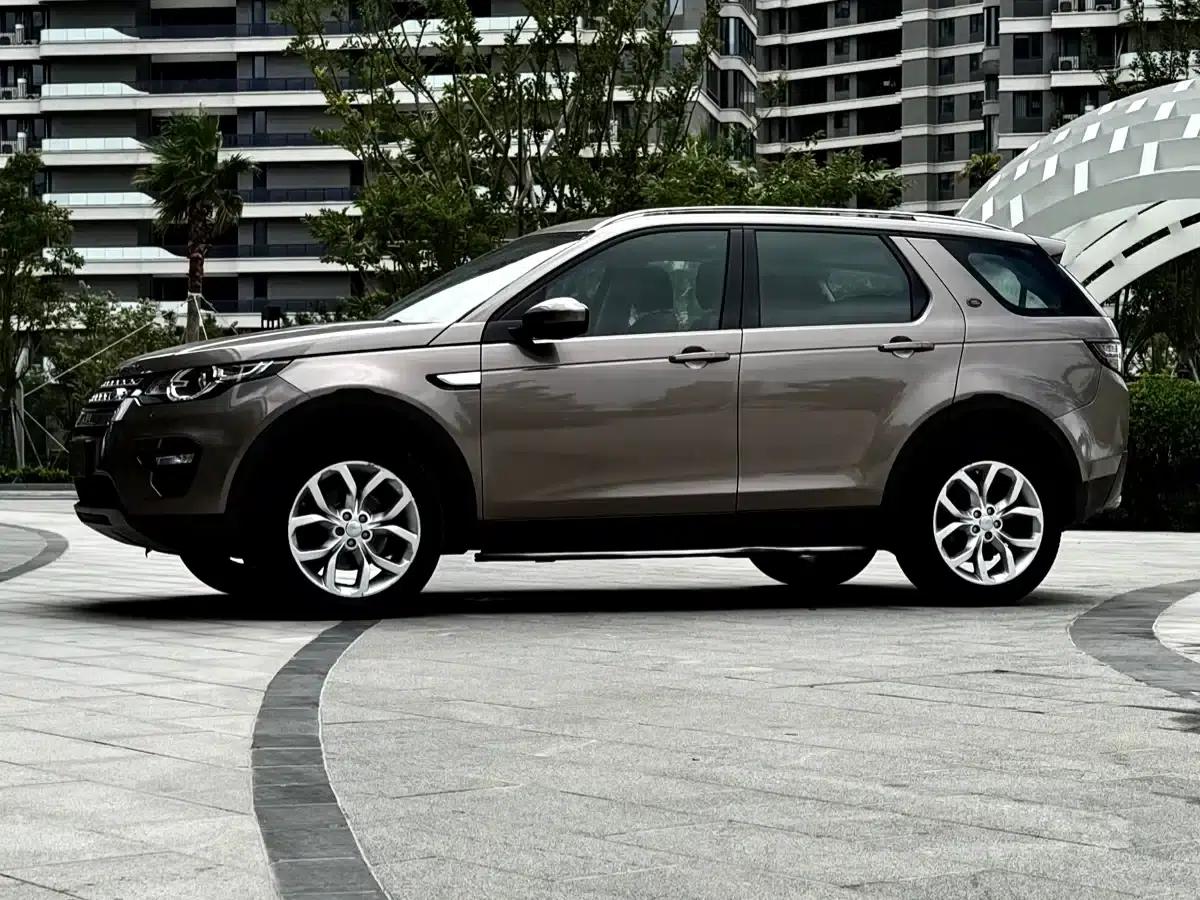 Discovery Sport 2017 2.0T HSE — миниатюра 3