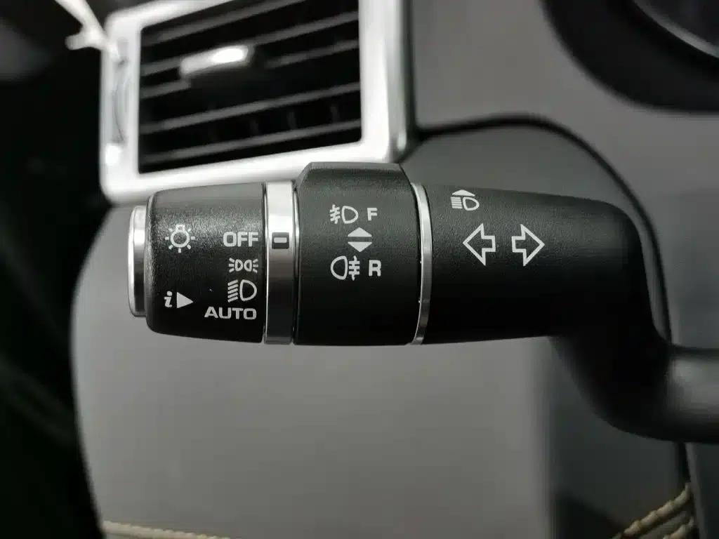 Discovery Sport 2018 240PS HSE Luxury Edition — миниатюра 21