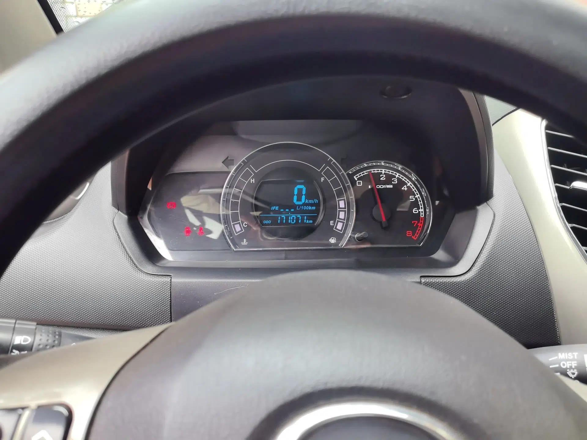 Great Wall M4 2012 1.5L Manual Luxury Version — миниатюра 11