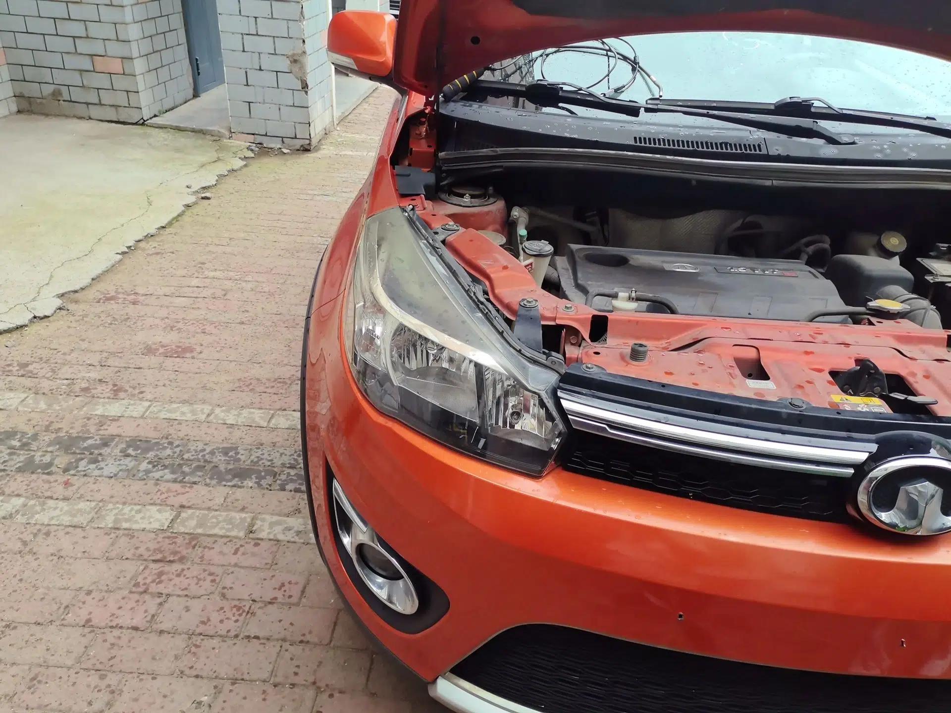 Great Wall M4 2012 1.5L Manual Luxury Version — миниатюра 7