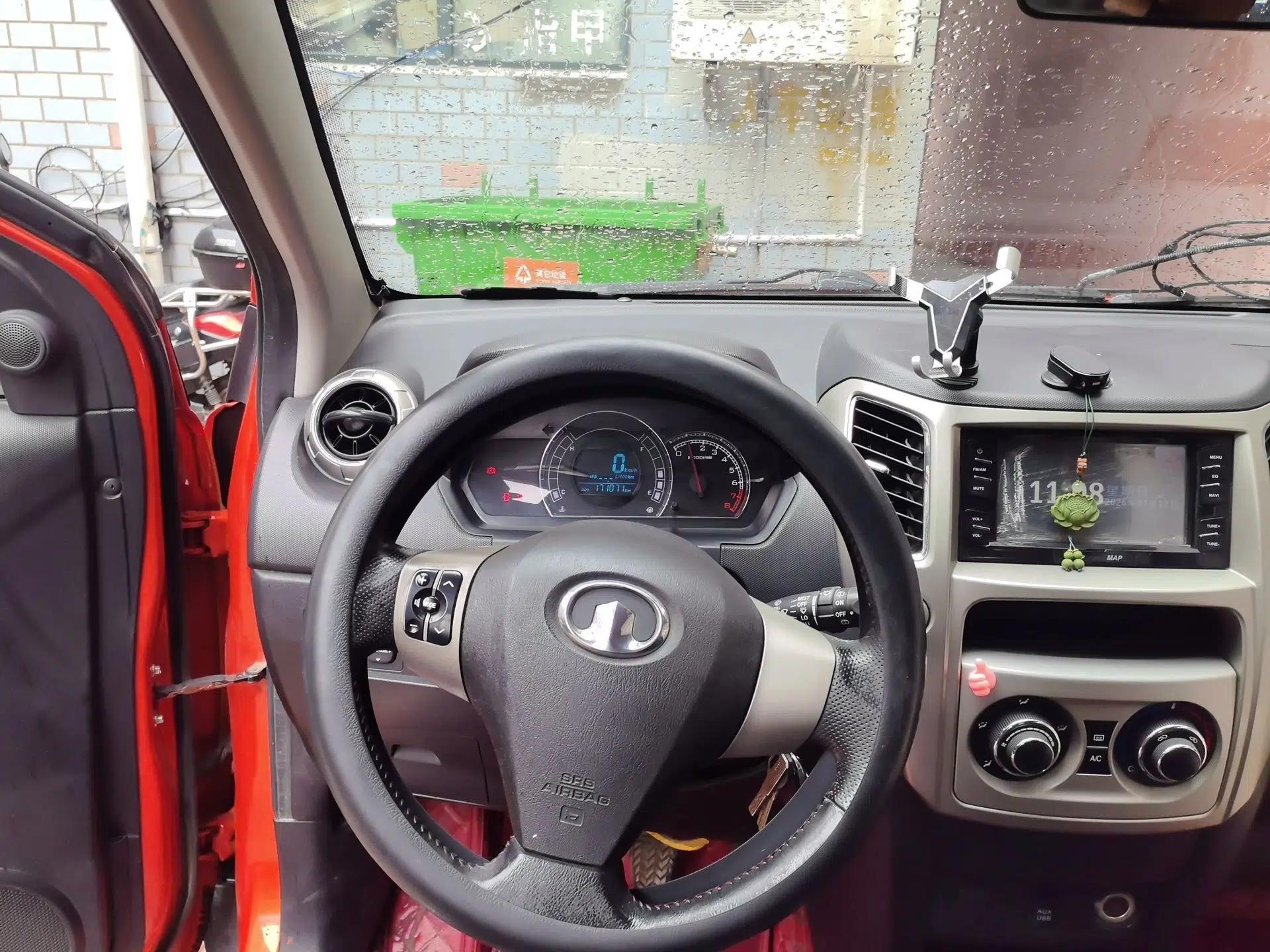 Great Wall M4 2012 1.5L Manual Luxury Version — миниатюра 10