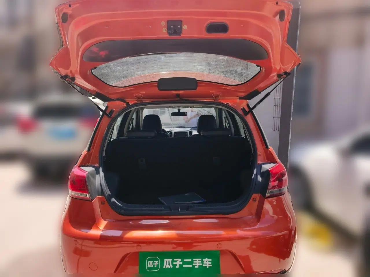 Great Wall M4 2012 1.5L Manual Luxury Version — миниатюра 19
