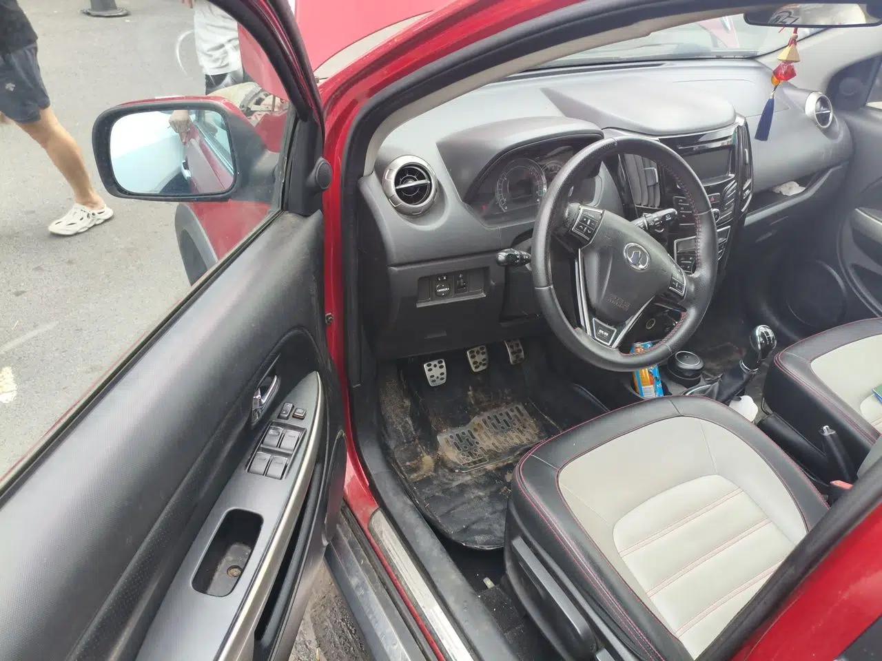 Great Wall M4 2014 1.5L Manual Comfort Model — миниатюра 16