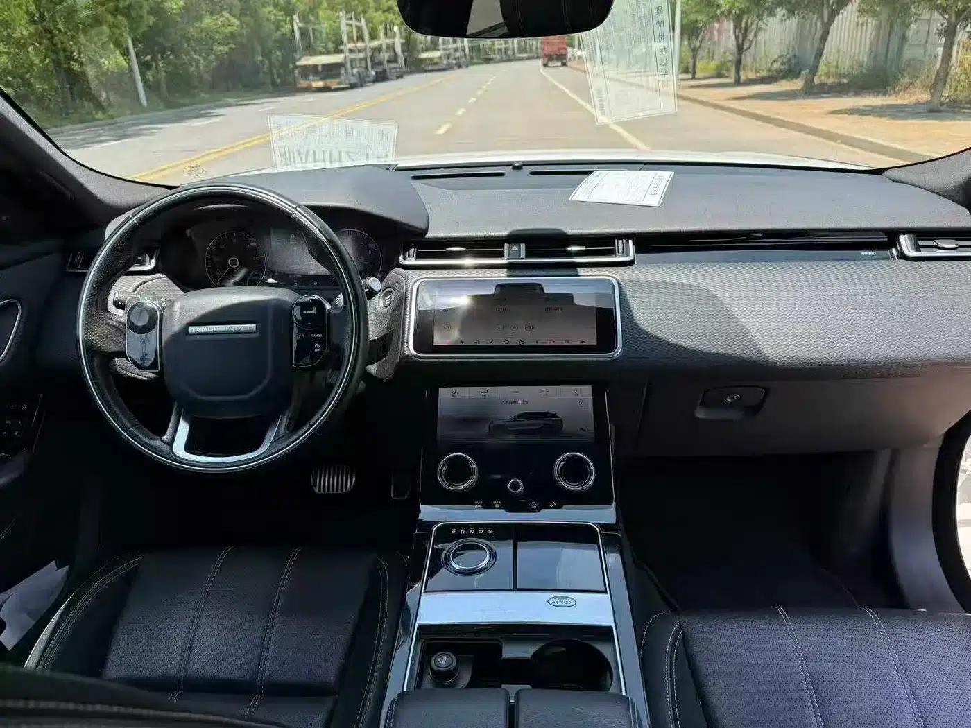 Range Rover Velar 2018 P300 S — миниатюра 7