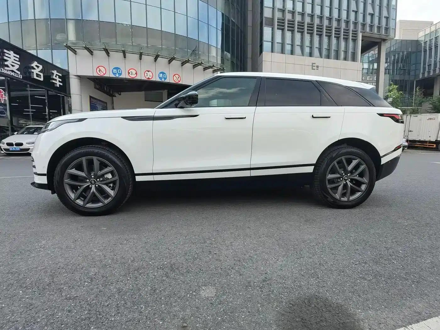 Range Rover Velar 2026 250PS Dynamic SE — миниатюра 2