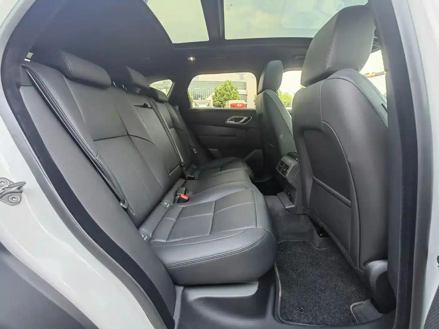 Range Rover Velar 2026 250PS Dynamic SE — миниатюра 9