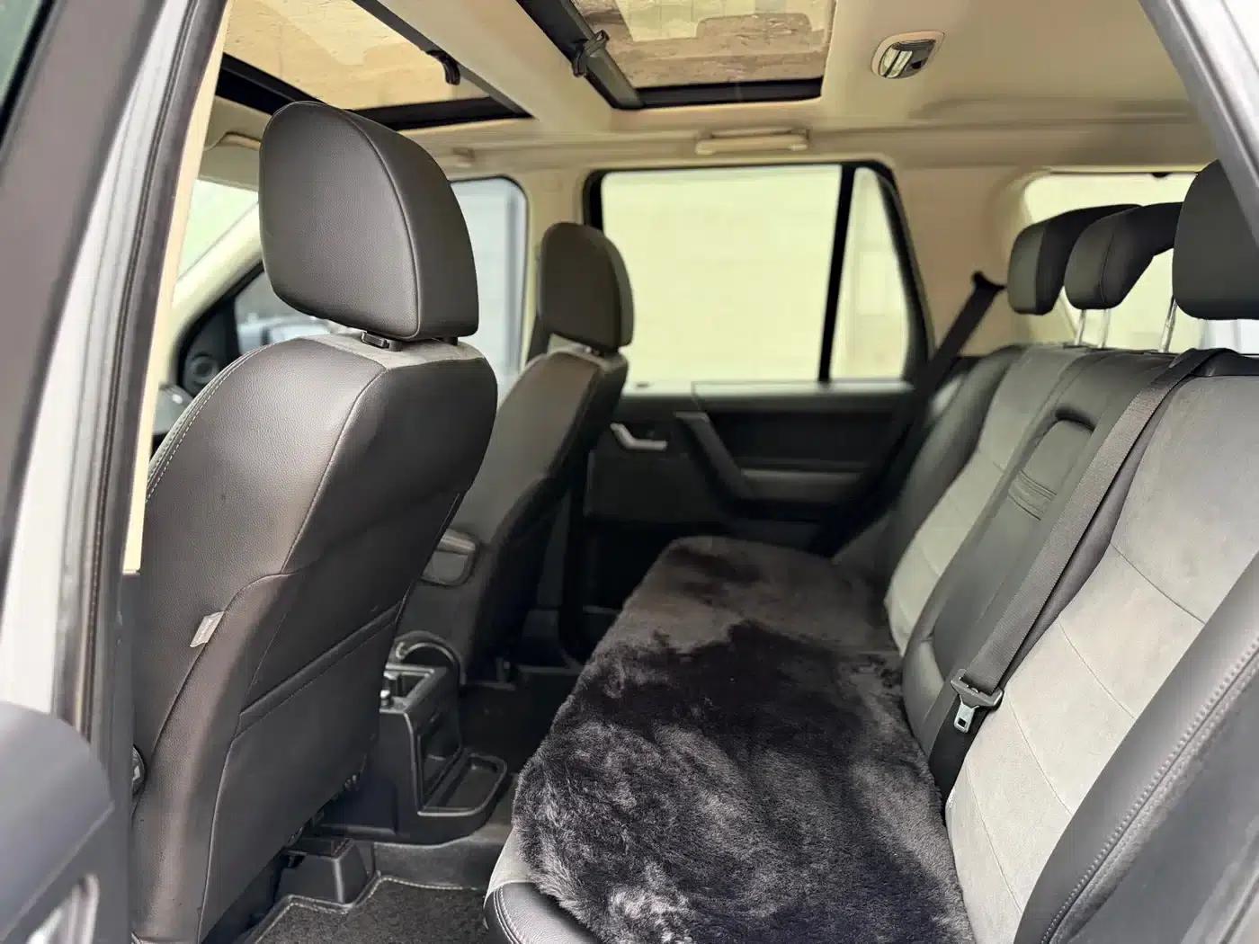 Freelander 2 2012 2.0T Si4 SE Petrol Version — миниатюра 6