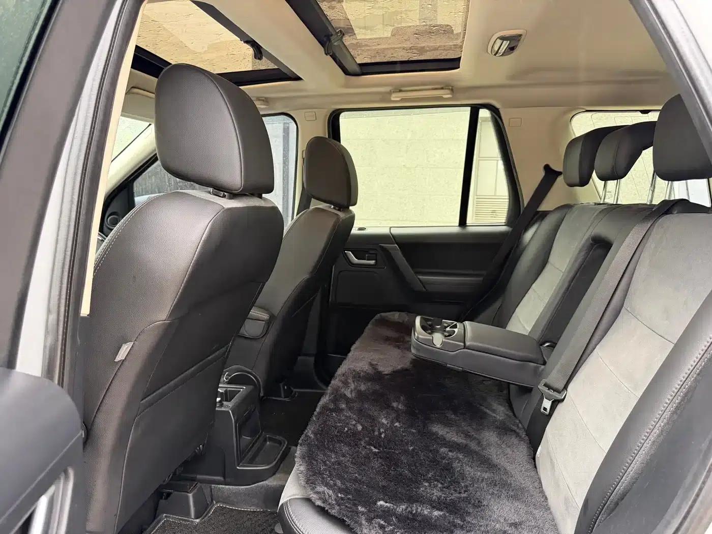 Freelander 2 2012 2.0T Si4 SE Petrol Version — миниатюра 8