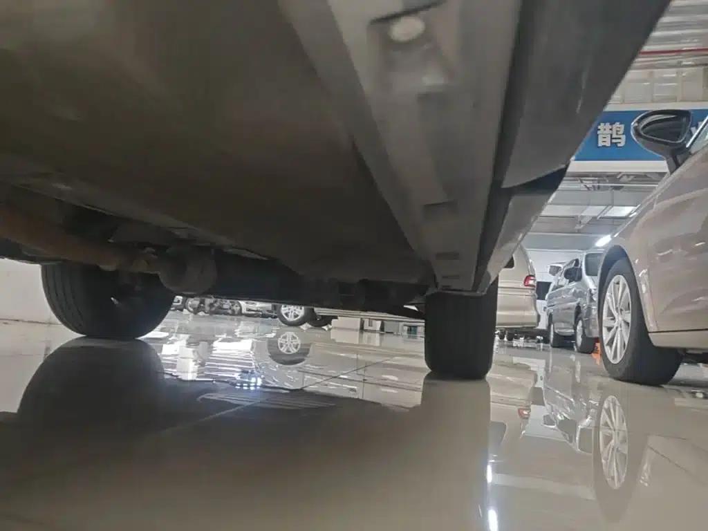 Freelander 2 2014 2.0T Si4 HSE Petrol Version — миниатюра 21