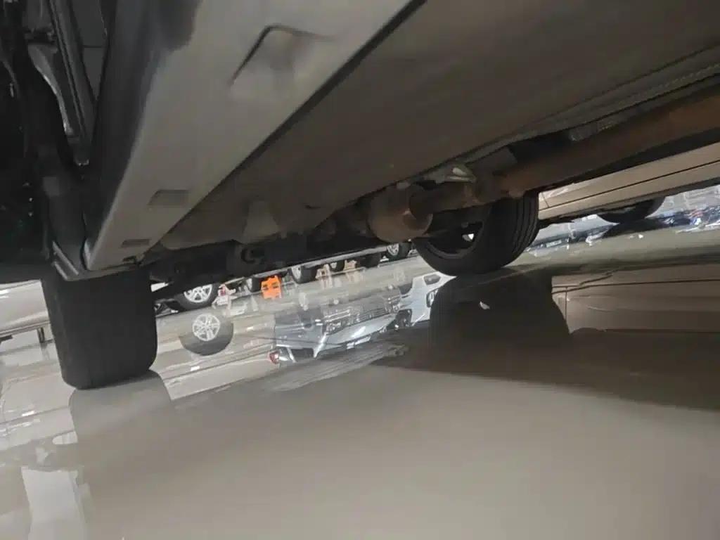 Freelander 2 2014 2.0T Si4 HSE Petrol Version — миниатюра 22