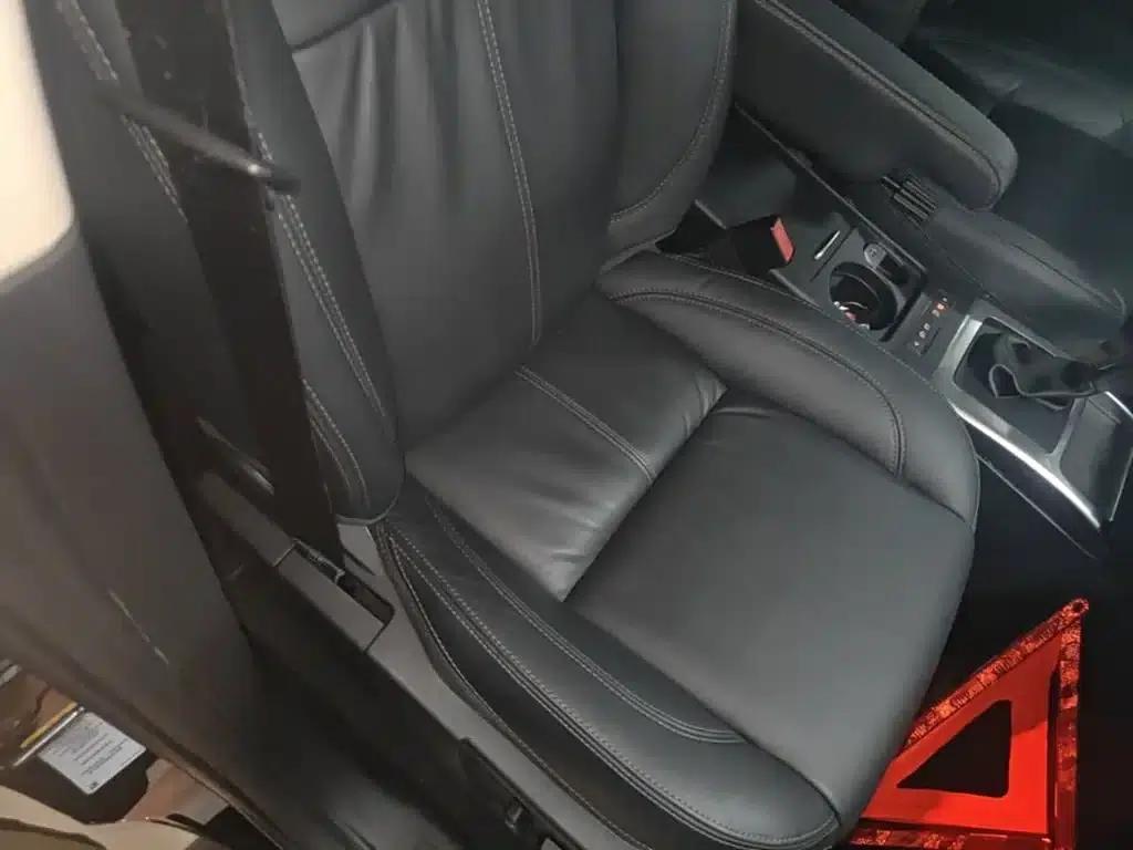 Freelander 2 2014 2.0T Si4 HSE Petrol Version — миниатюра 25