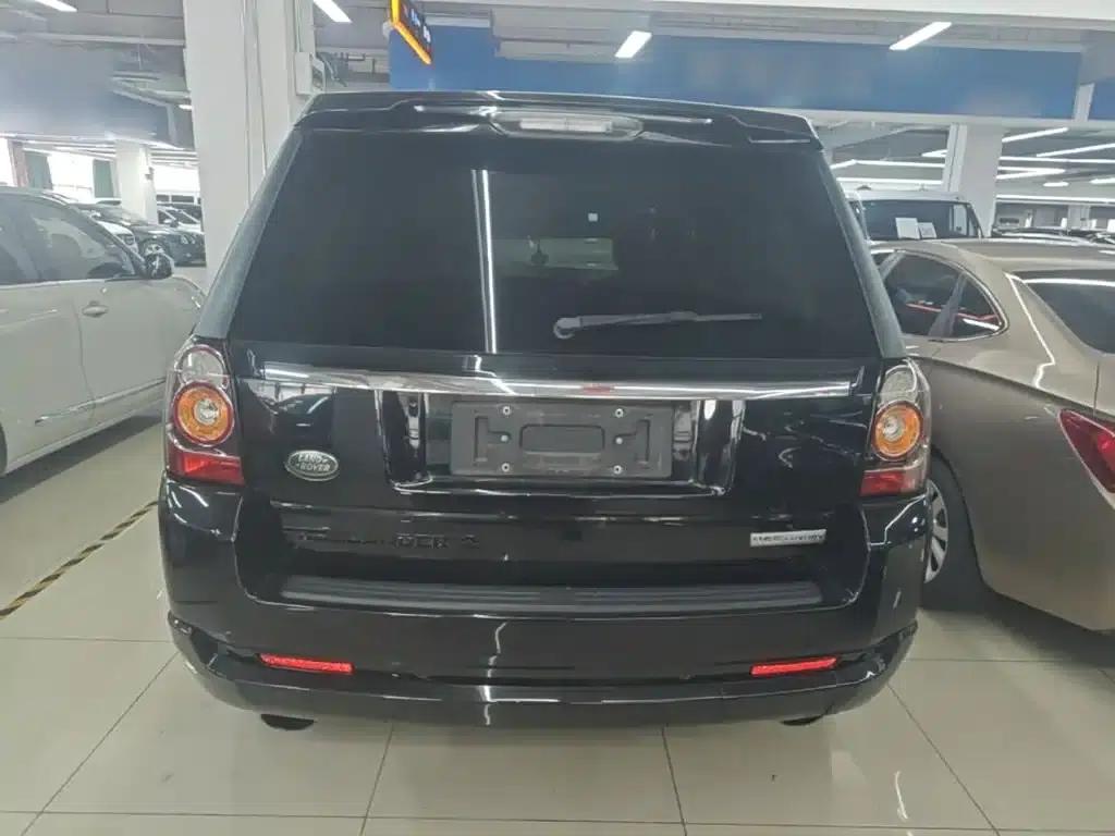 Freelander 2 2014 2.0T Si4 HSE Petrol Version — миниатюра 6
