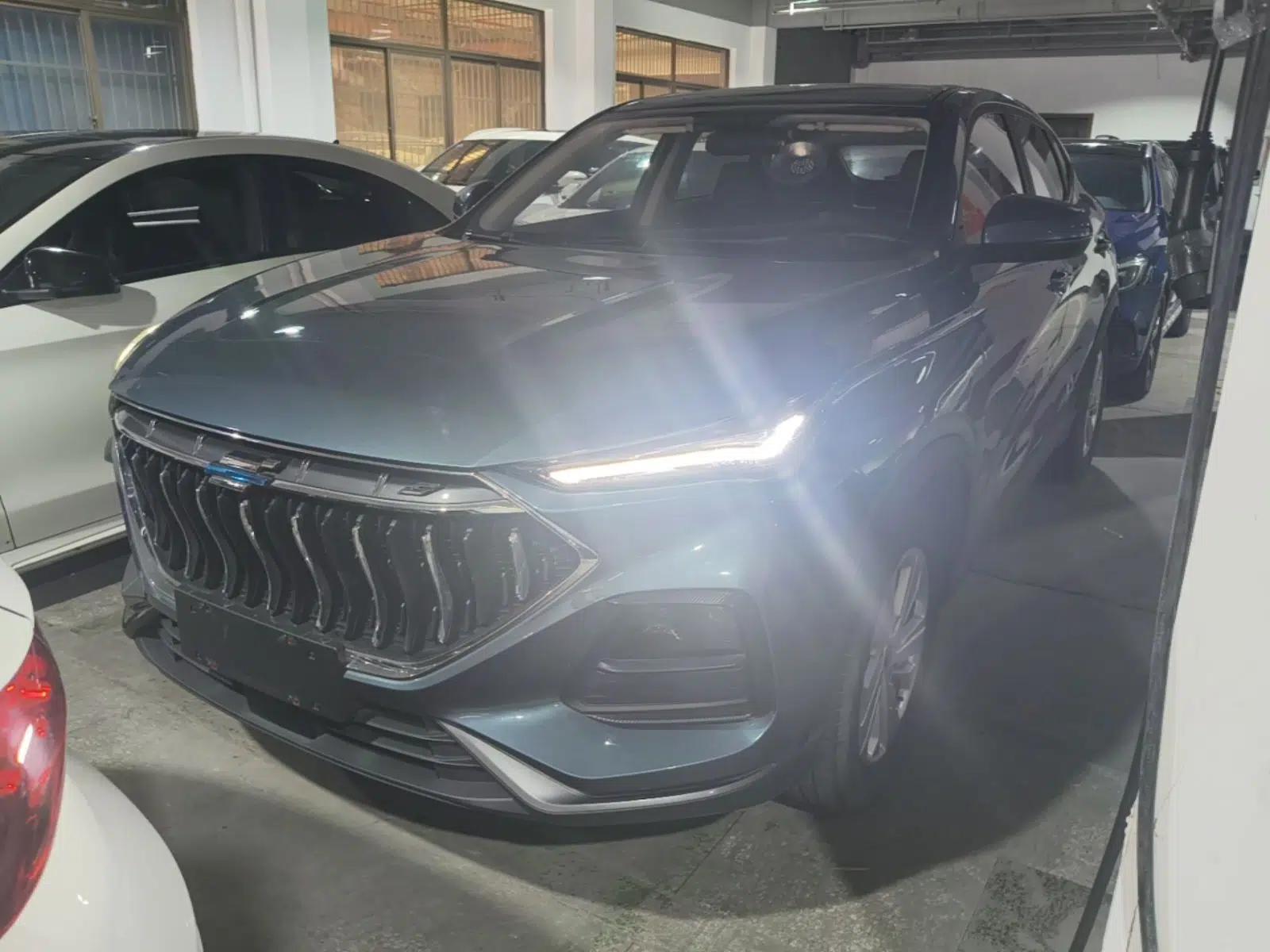 CHANGAN OSHAN X5 2021 Revised Version 1.6L Manual Luxury Edition — миниатюра 1