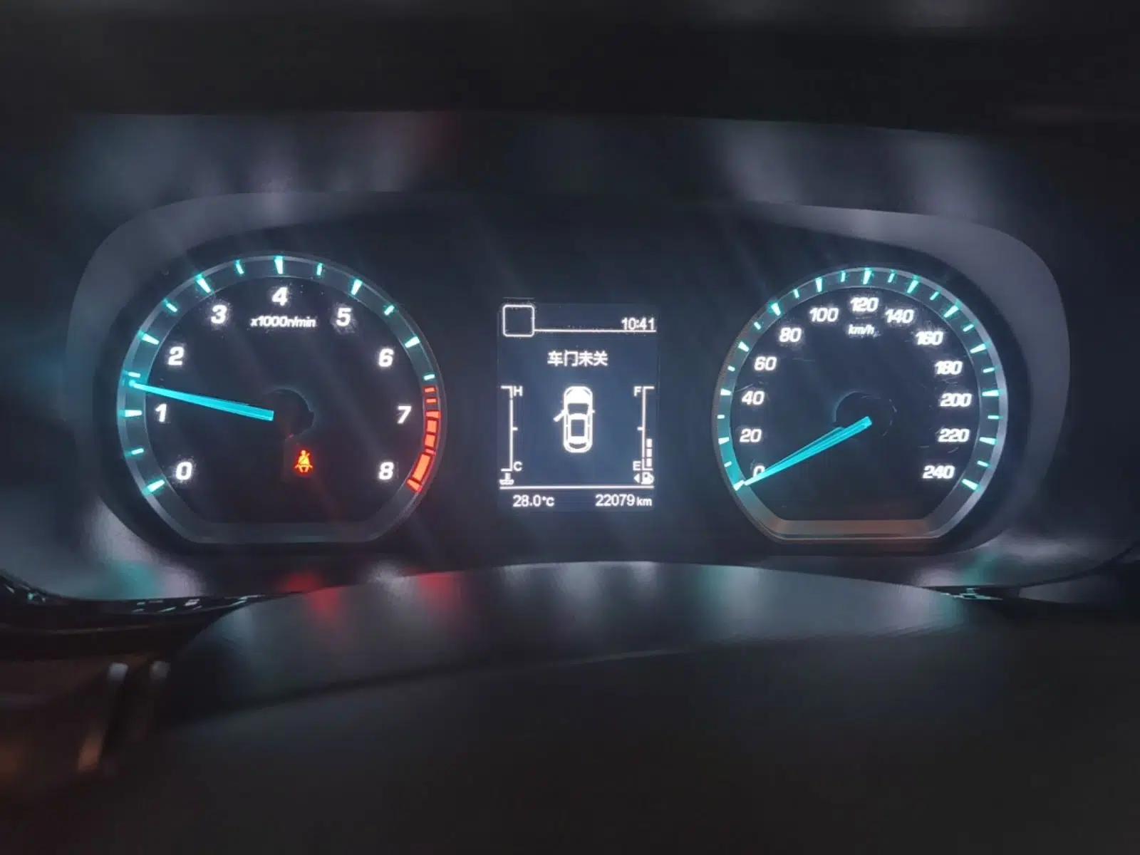 CHANGAN OSHAN X5 2021 Revised Version 1.6L Manual Luxury Edition — миниатюра 14