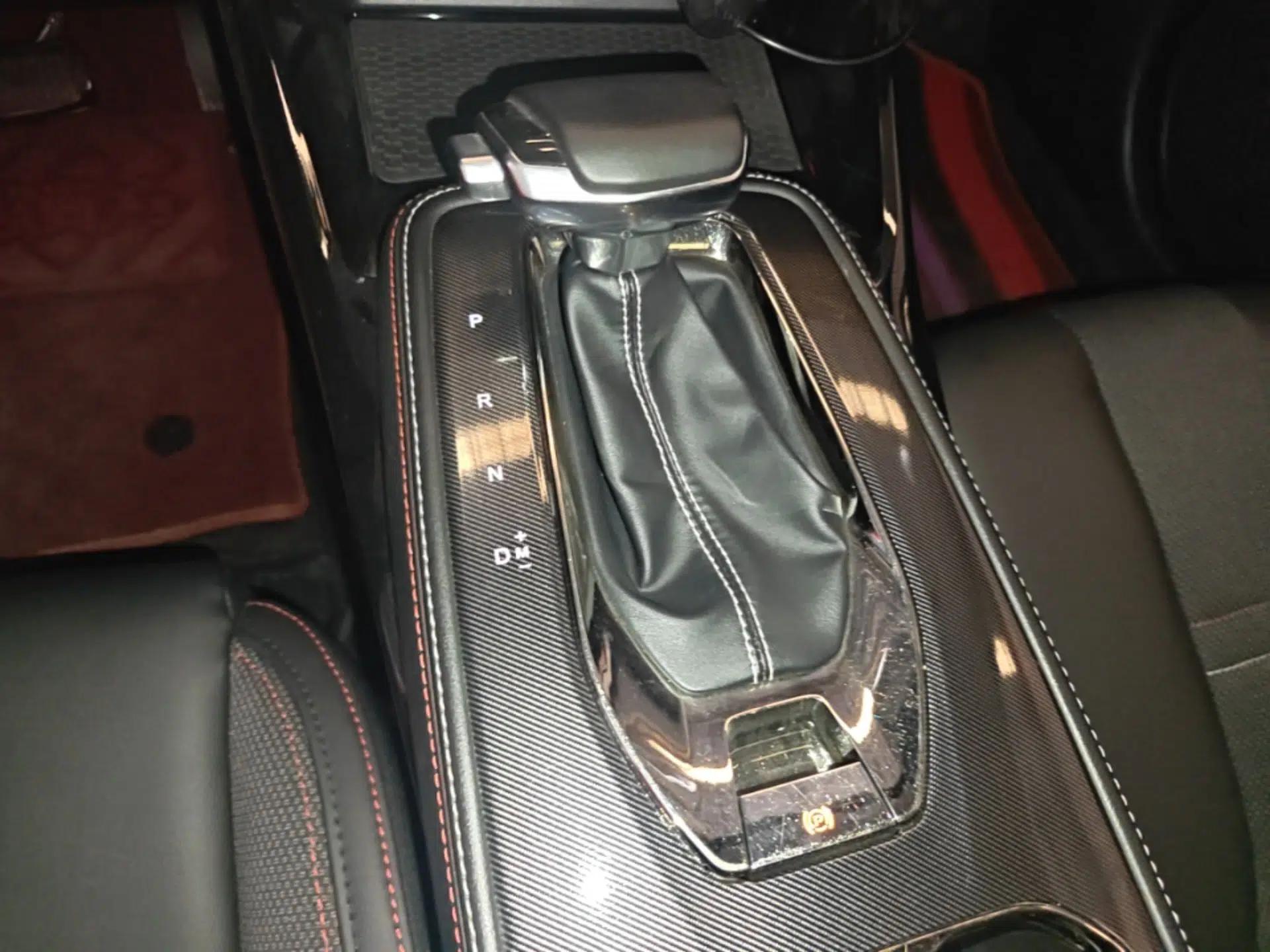 CHANGAN OSHAN X5 2021 1.5T DCT Luxury Edition — миниатюра 16
