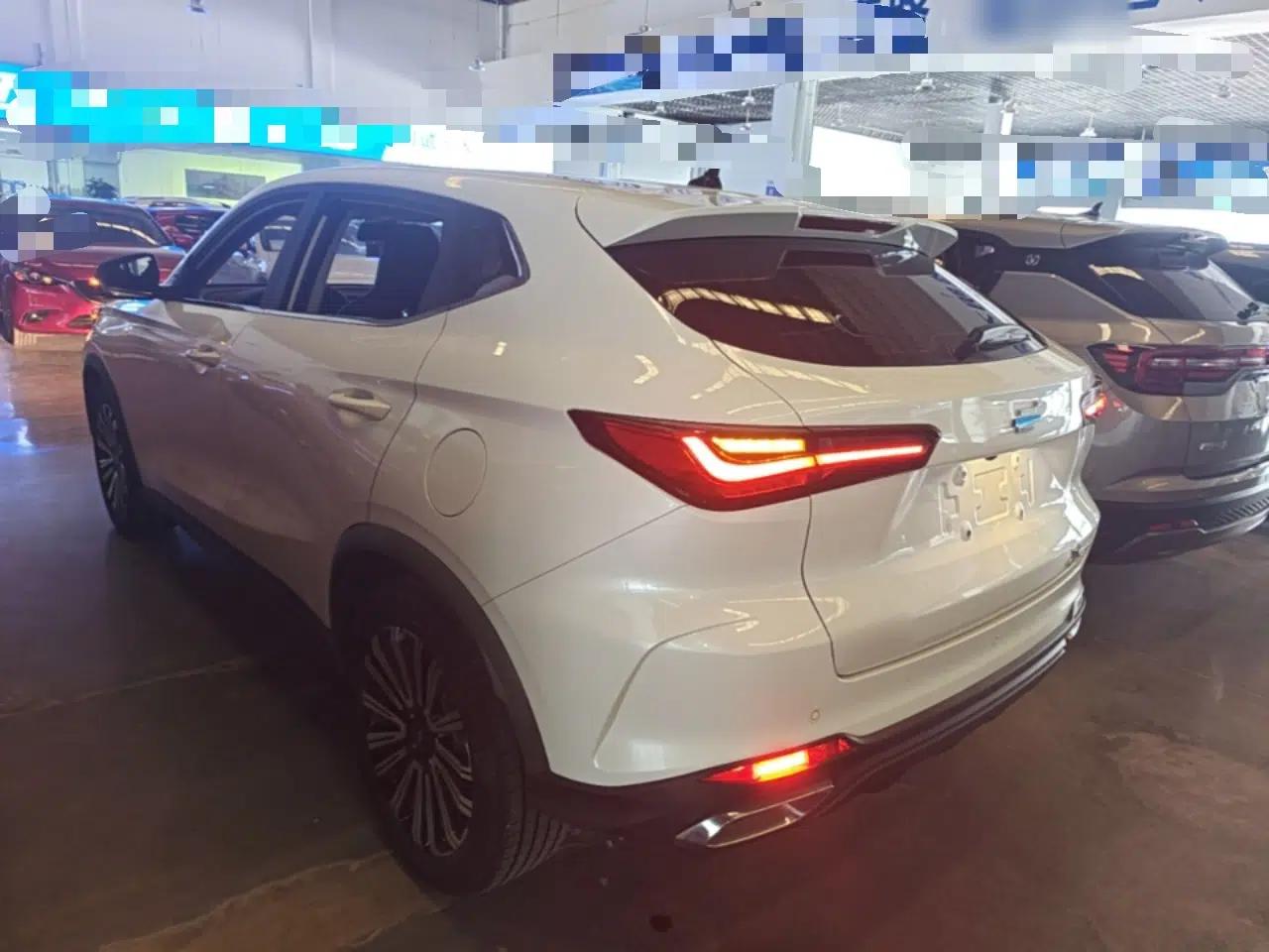 CHANGAN OSHAN X5 2021 1.5T DCT Luxury Edition — миниатюра 4