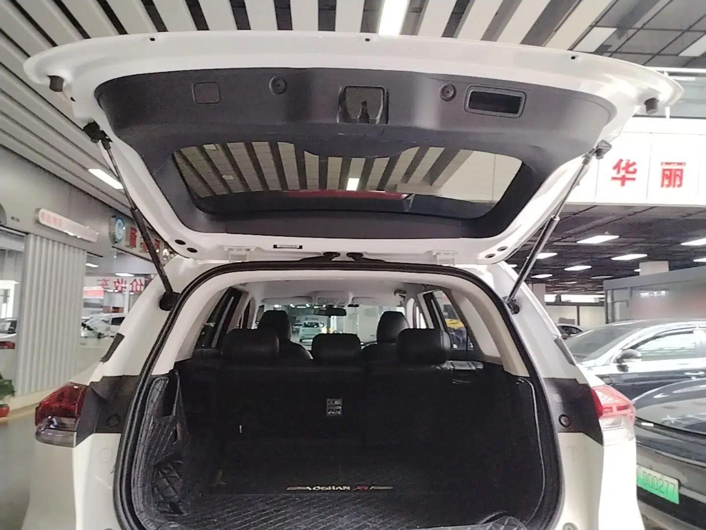 CHANGAN OSHAN X7 2020 1.5T Automatic Elite Edition — миниатюра 22