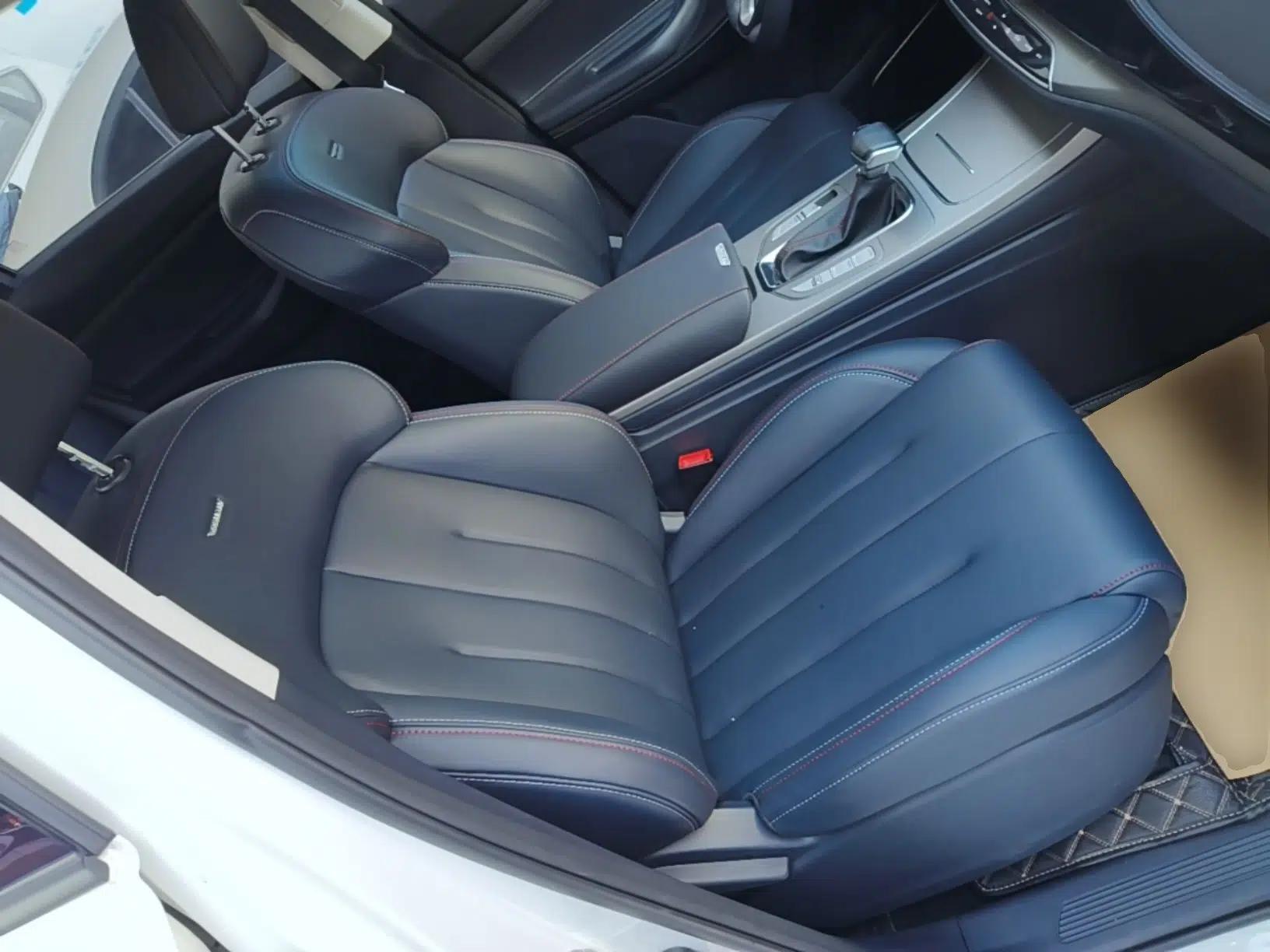 CHANGAN OSHAN X7 2021 1.5T Automatic Luxury Model — миниатюра 19