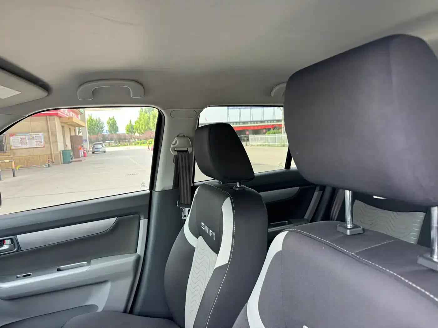 2013 Swift 1.5L Automatic Standard Edition — миниатюра 8
