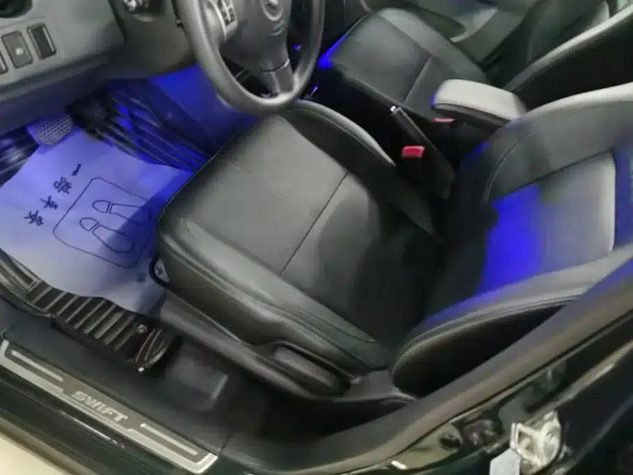 2016 Swift 1.5L Automatic Fashion Cool Play Edition — миниатюра 9