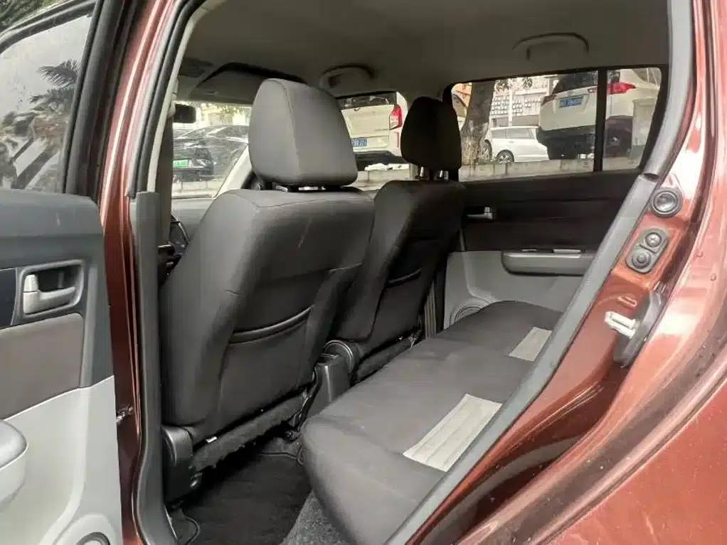 2013 Swift 1.5L Automatic Standard Edition — миниатюра 7