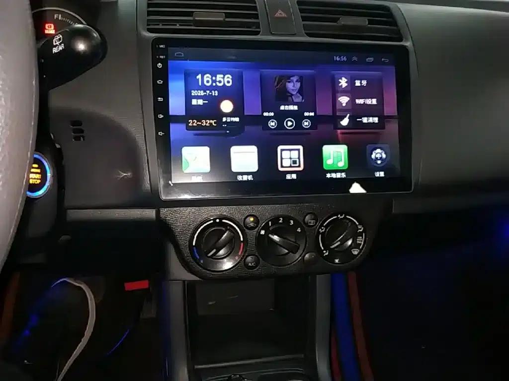 2016 Swift 1.5L Automatic Fashion Cool Play Edition — миниатюра 13