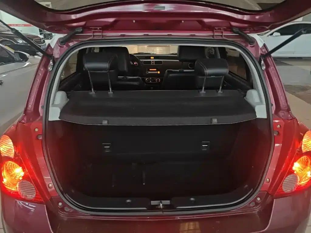 2013 Swift 1.5L Manual 20th Anniversary Limited Edition — миниатюра 19