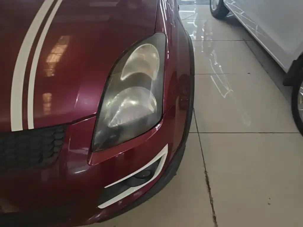 2013 Swift 1.5L Manual 20th Anniversary Limited Edition — миниатюра 24