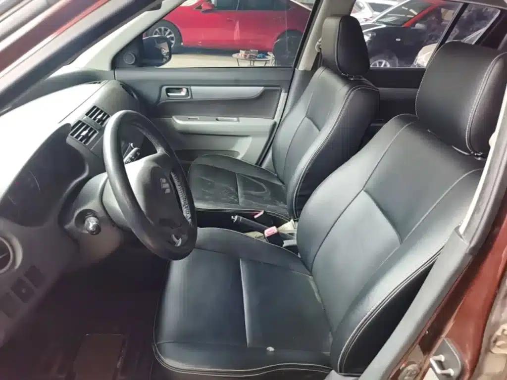 2014 Swift 1.5L Automatic Fashion Edition — миниатюра 15