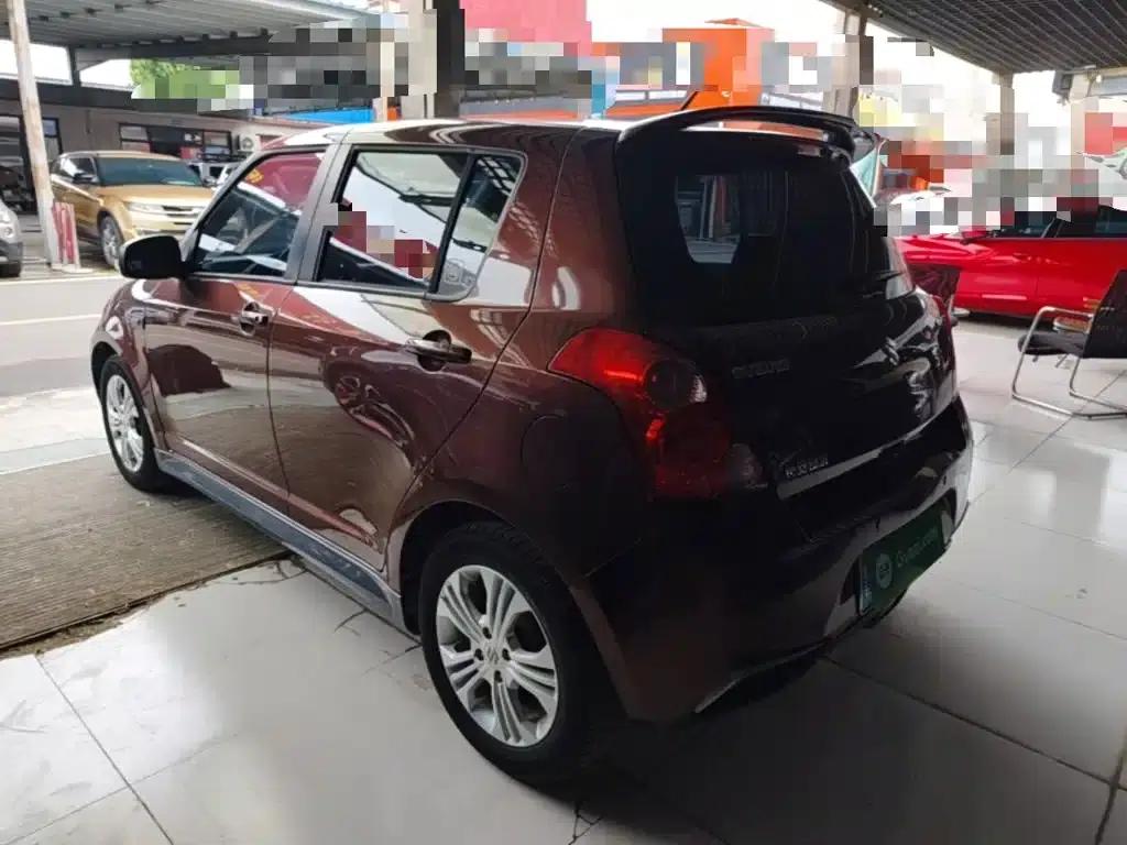 2014 Swift 1.5L Automatic Fashion Edition — миниатюра 5