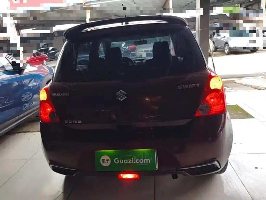 2014 Swift 1.5L Automatic Fashion Edition — миниатюра 6