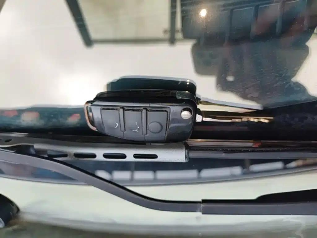 2014 Swift 1.5L Automatic Fashion Edition — миниатюра 9