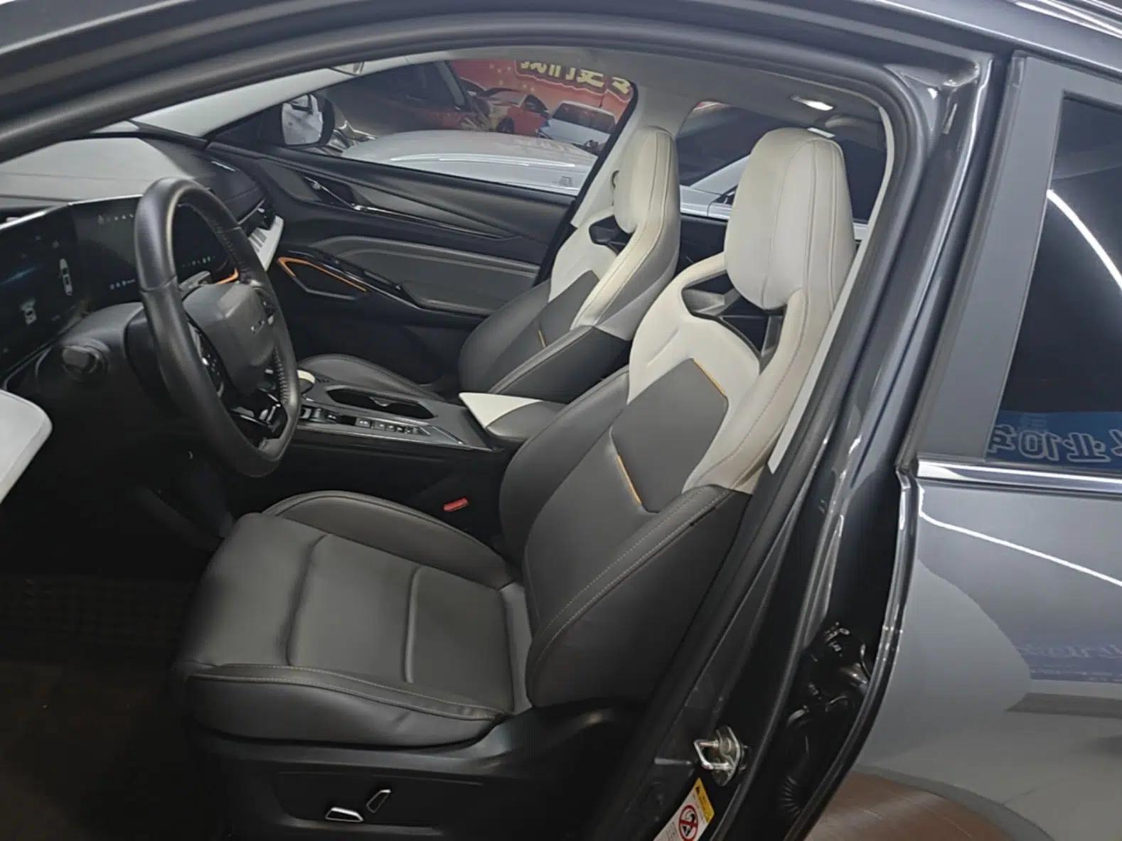 CHANGAN OSHAN X5 PLUS 2023 Revised 1.5T DCT Smart & Fun AI Edition — миниатюра 17