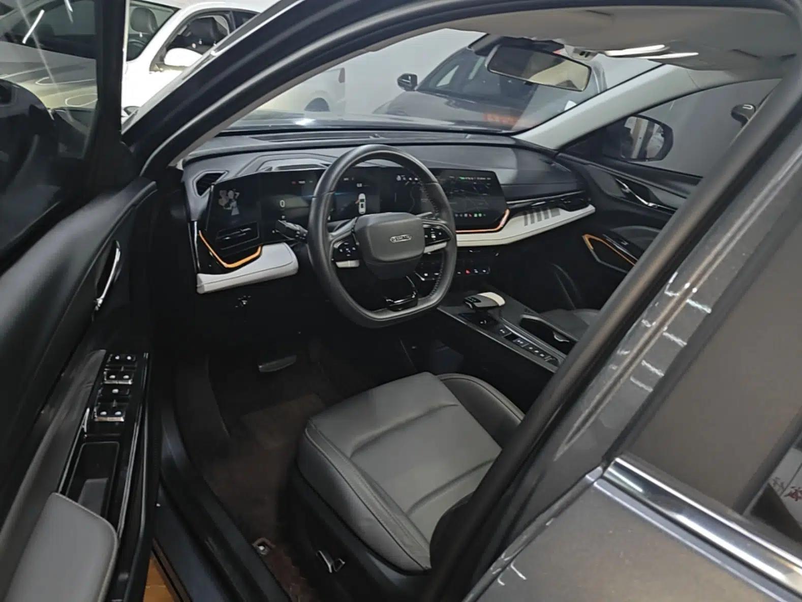 CHANGAN OSHAN X5 PLUS 2023 Revised 1.5T DCT Smart & Fun AI Edition — миниатюра 18