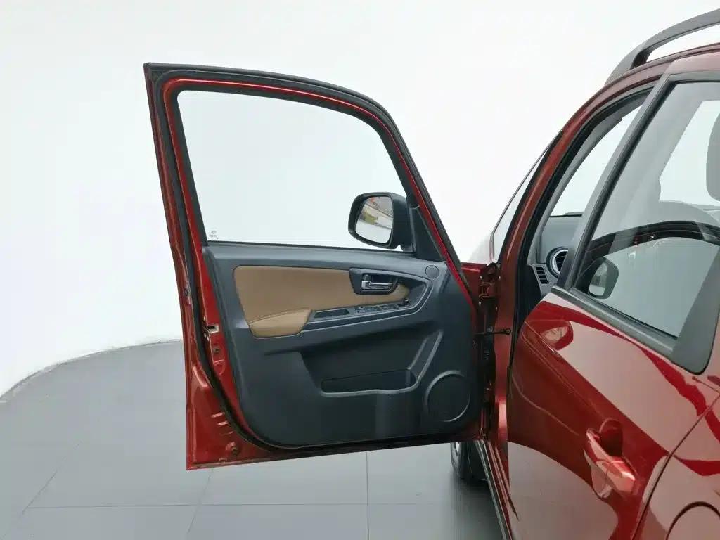 2016 Tianyu SX4 1.6L Automatic Classic Edition — миниатюра 8
