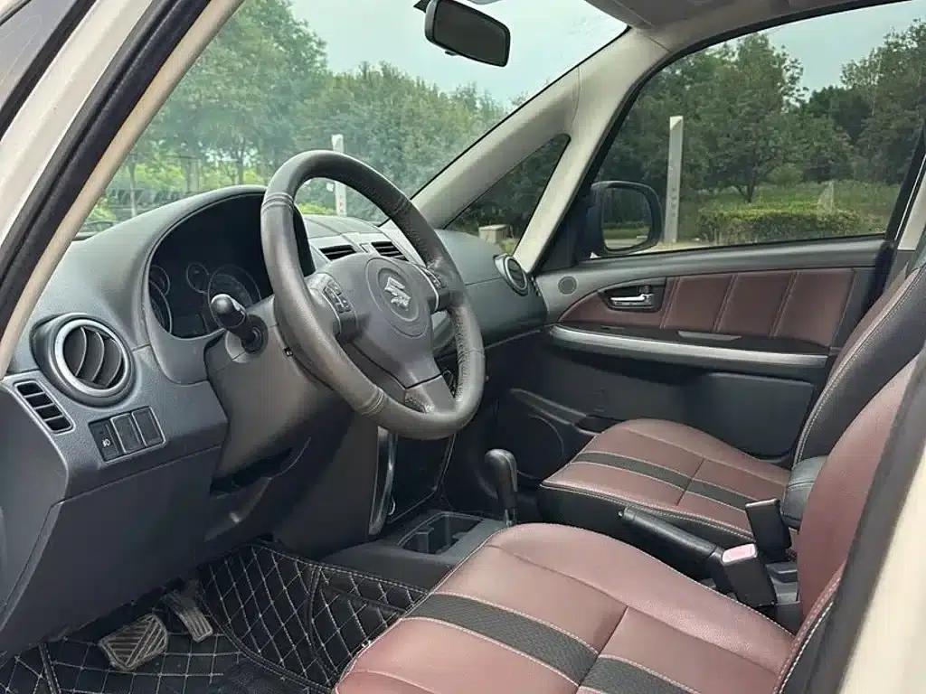 SX4 2012 1.6L Automatic Elite Edition — миниатюра 8