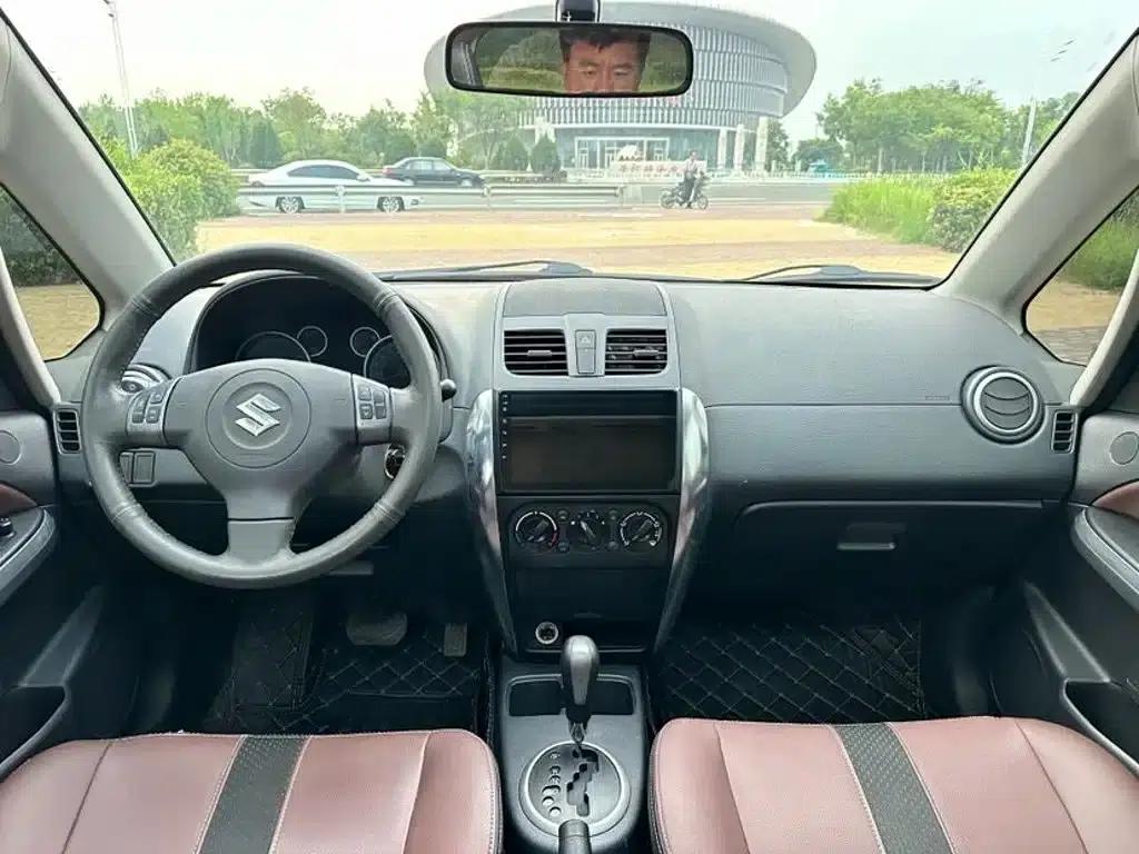 SX4 2012 1.6L Automatic Elite Edition — миниатюра 9