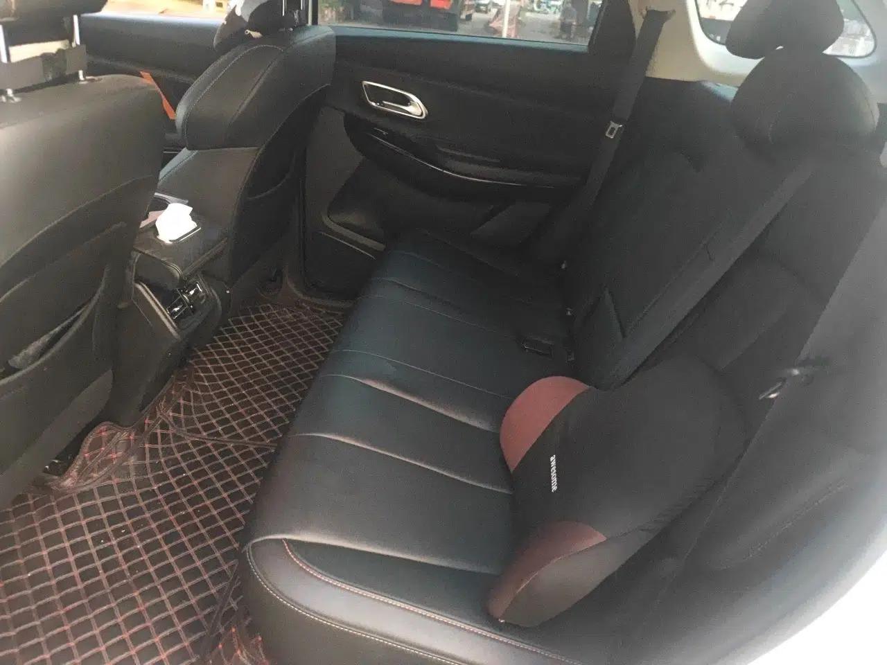 CHANGAN OSHAN X7 PLUS 2022 1.5T Blue Whale Edition Automatic Prestige Version — миниатюра 17