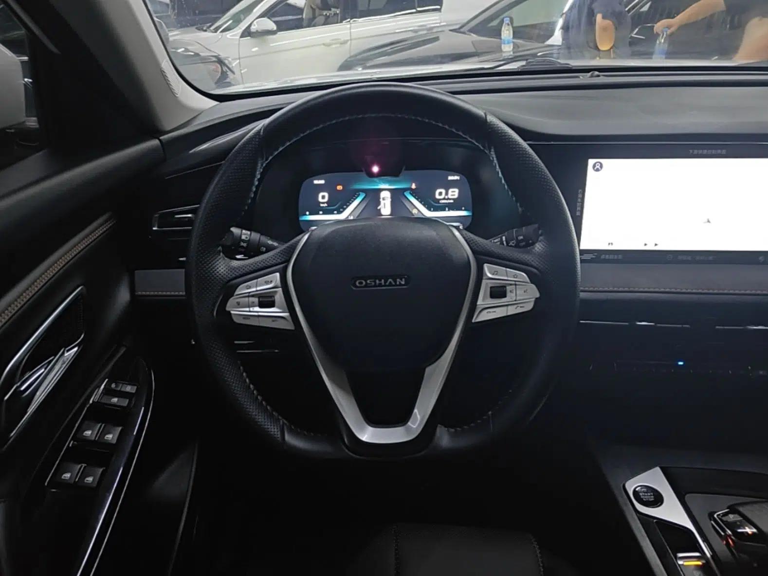 CHANGAN OSHAN X7 PLUS 2022 1.5T Blue Whale Edition Automatic Geeker Navigation Model — миниатюра 13
