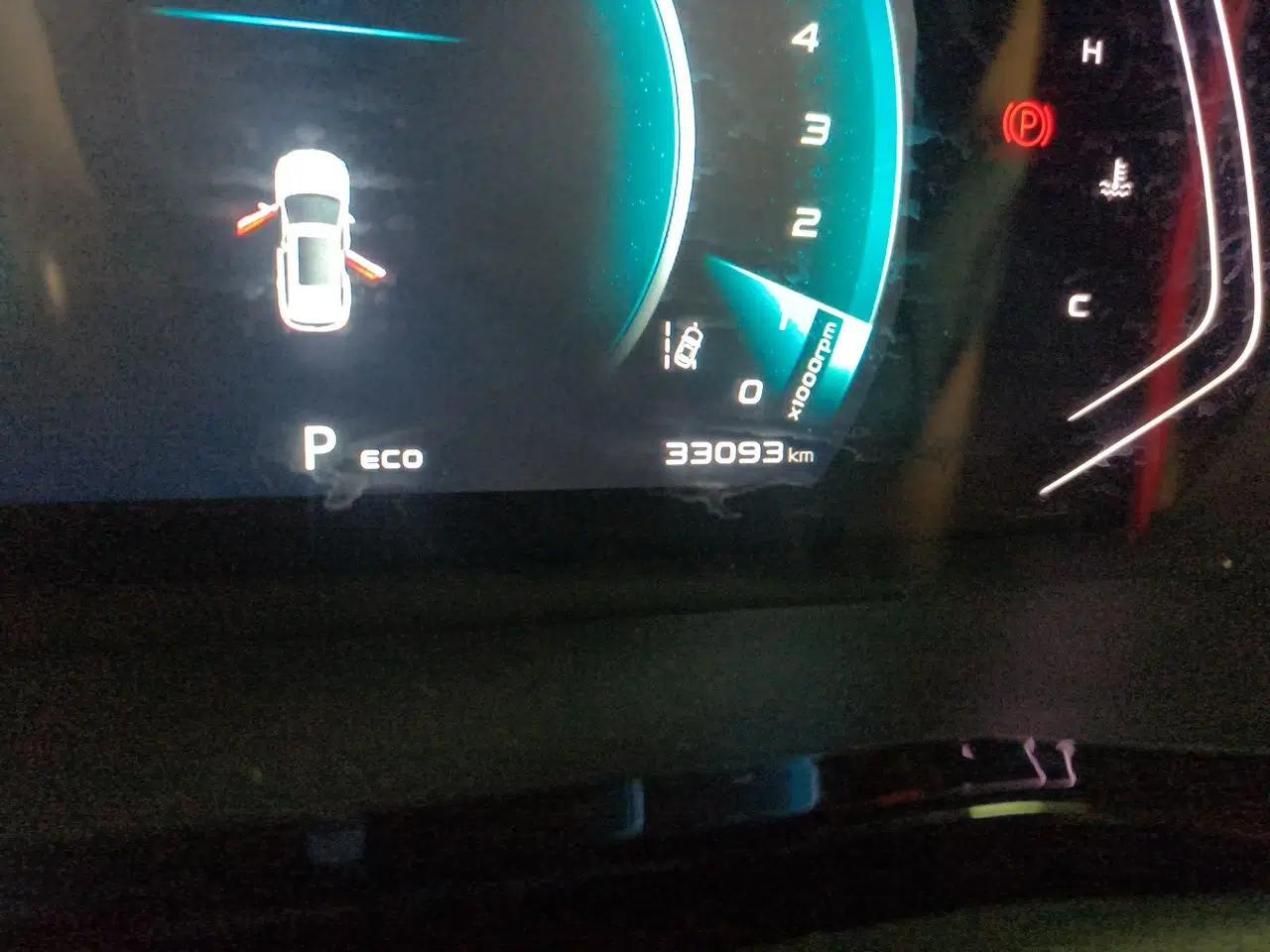 CHANGAN OSHAN X7 PLUS 2022 1.5T Blue Whale Edition Automatic Prestige 7-Seater — миниатюра 12