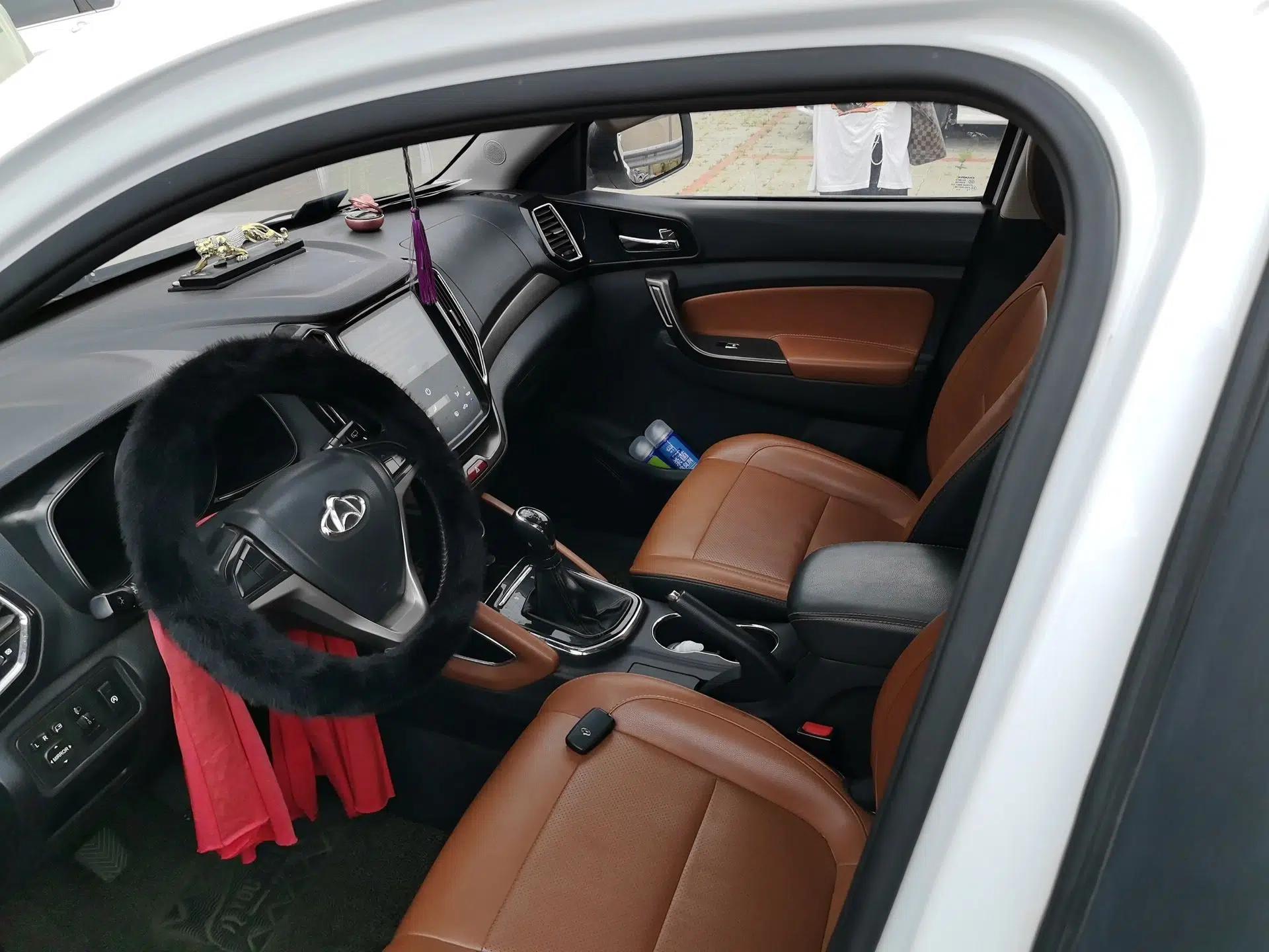 CHANGAN OSHAN CX70 2017 CX70T 1.5T Manual High-Performance Edition — миниатюра 16