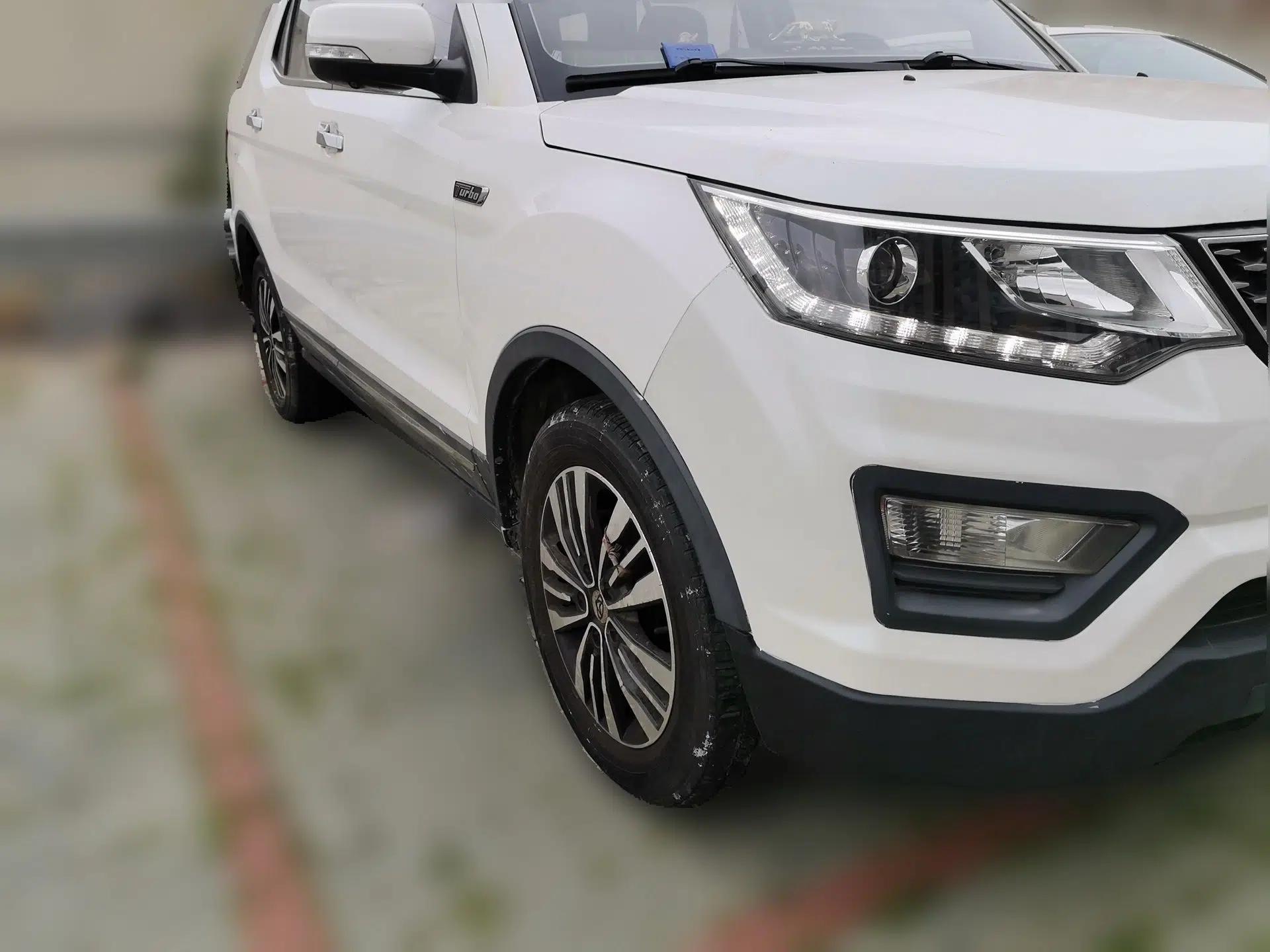 CHANGAN OSHAN CX70 2017 CX70T 1.5T Manual High-Performance Edition — миниатюра 3