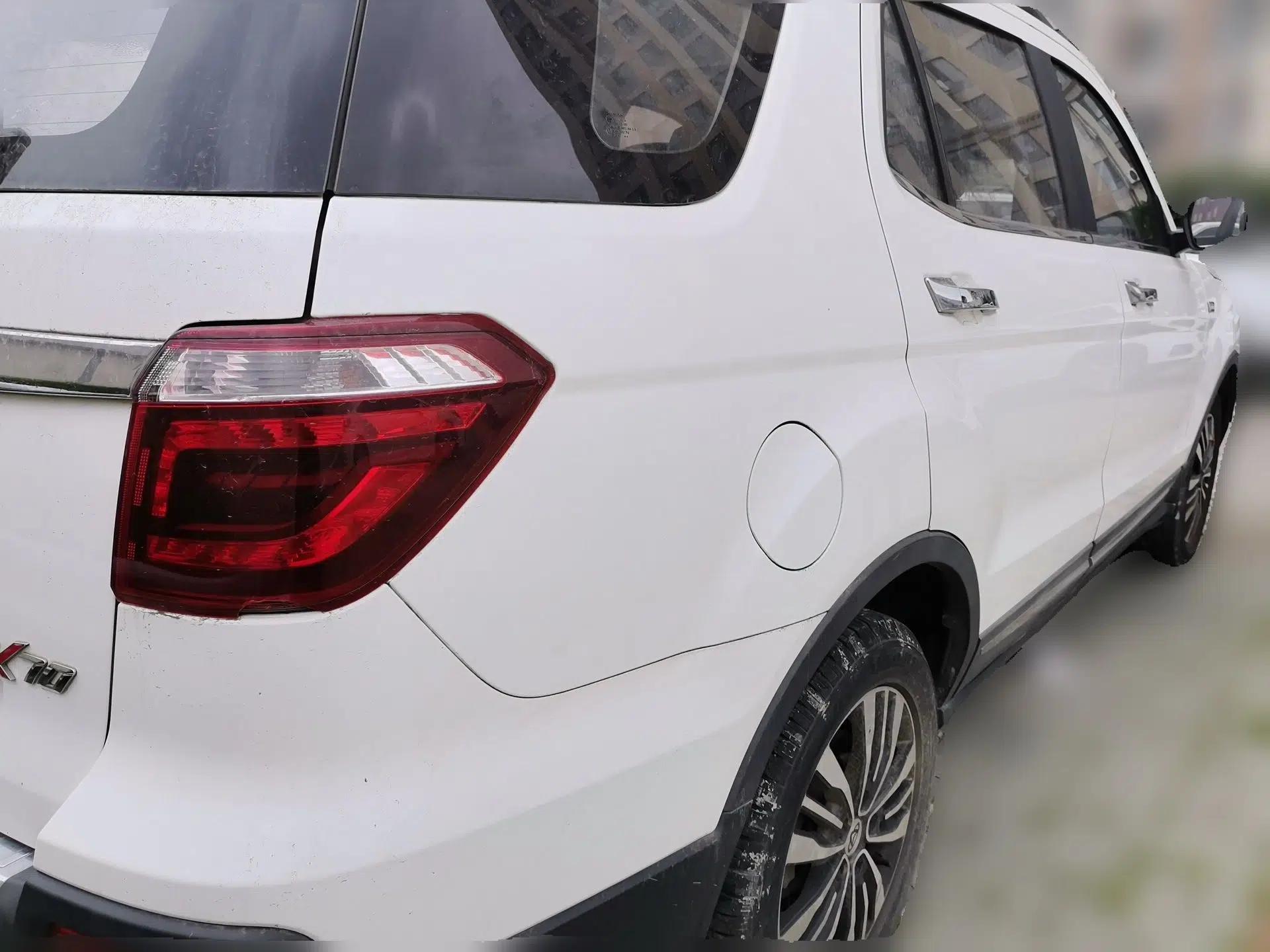 CHANGAN OSHAN CX70 2017 CX70T 1.5T Manual High-Performance Edition — миниатюра 6