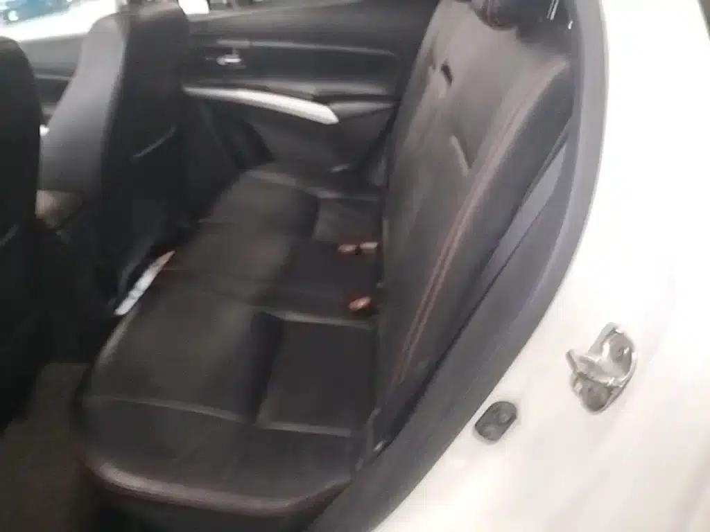 Vitara 2014 1.6L CVT 2WD Elite — миниатюра 17