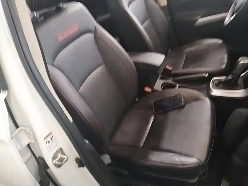 Vitara 2014 1.6L CVT 2WD Elite — миниатюра 25