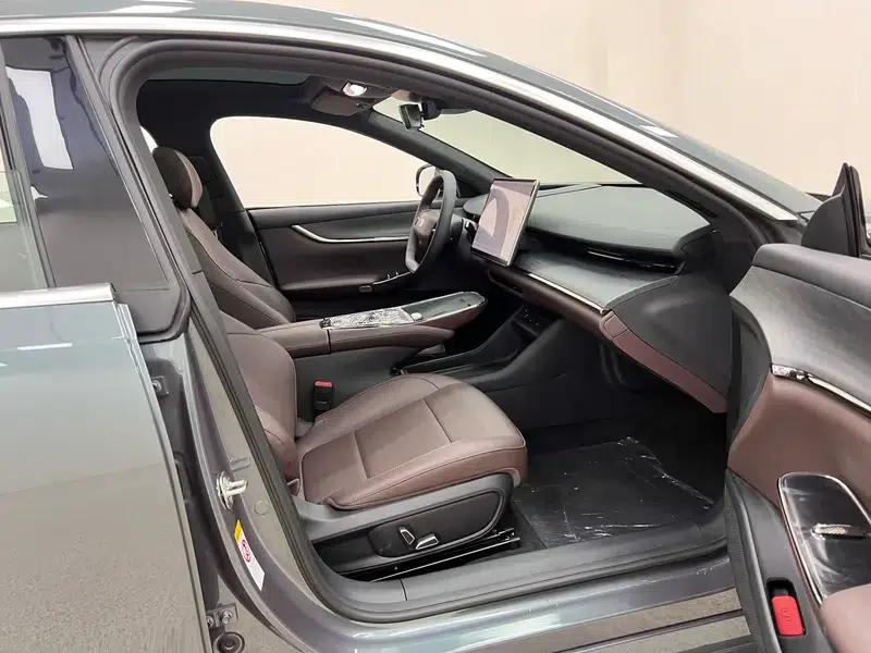 Changan Qiyuan A07 2025 Blue Whale Extended Range 140 Elite — миниатюра 16