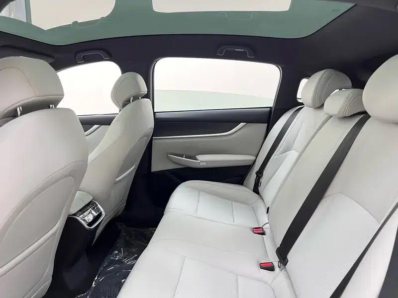 Changan Qiyuan A07 2025 Blue Whale Extended Range 140 Elite — миниатюра 32